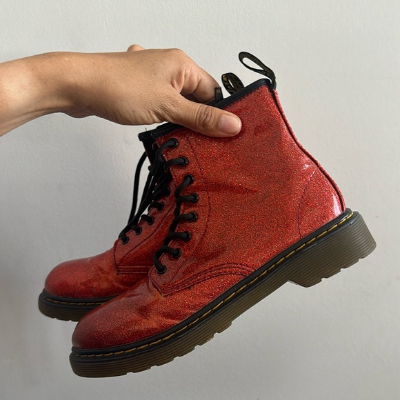 Dr. Martens Red sparkly glitter metallic combat boots Size US3 youth - Picture 5 of 10